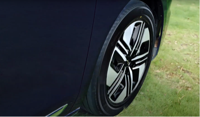 аеродинамічні 18-дюймові алюмінієві диски